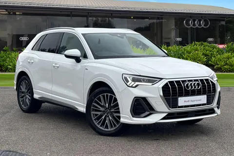 Audi Q3 S line 35 TFSI 150 PS 6-speed