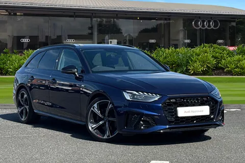 Audi A4 Avant Black Edition 35 TDI  163 PS S tronic