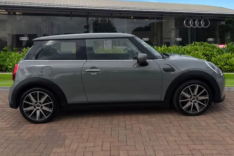 DP22SUU Mini Hatch 1.5 Cooper Classic Euro 6 (s/s) 3dr Thumbnail #4