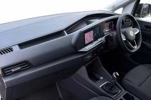 BJ25VKB Volkswagen Caddy 2.0TDI 102PS C20 Cargo Commerce Pro-Tech Pack 2025 Thumbnail #3