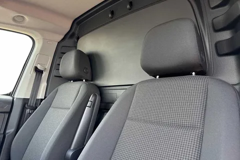 BJ25VKB Volkswagen Caddy 2.0TDI 102PS C20 Cargo Commerce Pro-Tech Pack 2025 Thumbnail #11