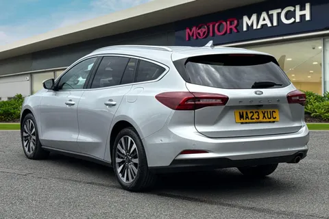 MA23XUC Ford Focus 1.0T EcoBoost Titanium Vignale Euro 6 (s/s) 5dr Thumbnail #3