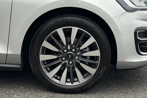 MA23XUC Ford Focus 1.0T EcoBoost Titanium Vignale Euro 6 (s/s) 5dr Thumbnail #10