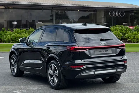 Audi Q6 E-Tron 83kWh S line Auto 5dr Thumbnail #3