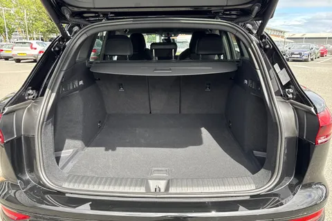 Audi Q6 E-Tron 83kWh S line Auto 5dr Thumbnail #7