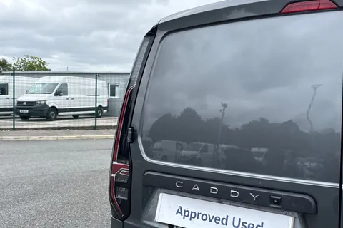 DG24NPO Volkswagen Caddy 2.0 TDI 102PS Commerce Pro Van Thumbnail #8