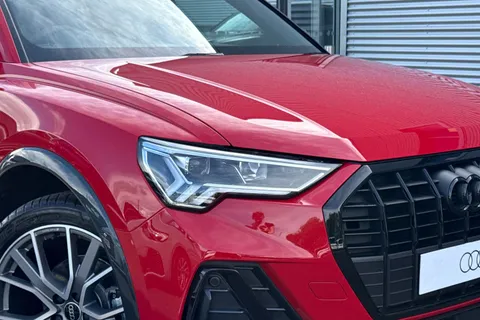  Audi Q3 2.0 TDI 35 Black Edition S Tronic Euro 6 (s/s) 5dr Thumbnail #9