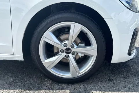 Audi A1 1.0 TFSI 25 Sport Sportback Euro 6 (s/s) 5dr Thumbnail #10