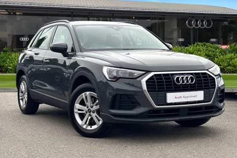Audi Q3 Technik 35 TFSI 150 PS 6-speed