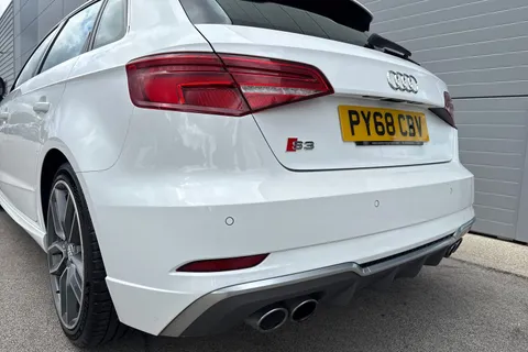 PY68CBV Audi S3 2.0 TFSI Sportback S Tronic quattro Euro 6 (s/s) 5dr Thumbnail #8