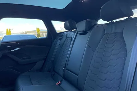 PJ74VDL Audi A6 E-Tron Avant Avant Launch Edition e-tron performance  270,00 kW Thumbnail #13