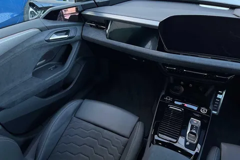 PJ74VDL Audi A6 E-Tron Avant Avant Launch Edition e-tron performance  270,00 kW Thumbnail #14