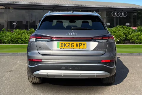 DK25VPY Audi Q4 e-tron 125kW 35 55kWh S Line 5dr Auto [Leather] Thumbnail #5