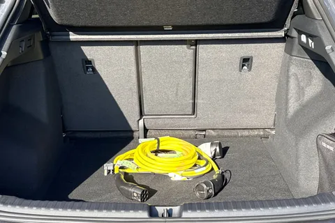 DK25VPY Audi Q4 e-tron 125kW 35 55kWh S Line 5dr Auto [Leather] Thumbnail #7