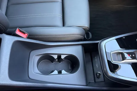 DK25VPY Audi Q4 e-tron 125kW 35 55kWh S Line 5dr Auto [Leather] Thumbnail #49