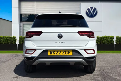 WK22ZGF Volkswagen T-Roc 2.0 TDI 150 EVO Style 5dr DSG ⭐1 Year VW Warranty⭐ Thumbnail #5
