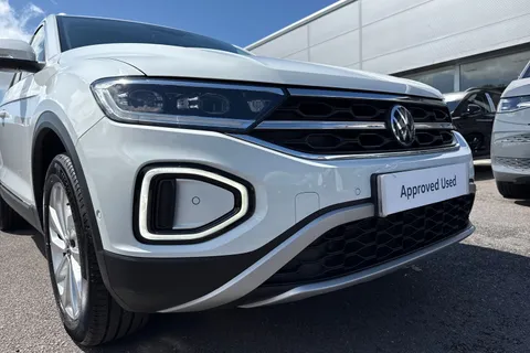 WK22ZGF Volkswagen T-Roc 2.0 TDI 150 EVO Style 5dr DSG ⭐1 Year VW Warranty⭐ Thumbnail #9