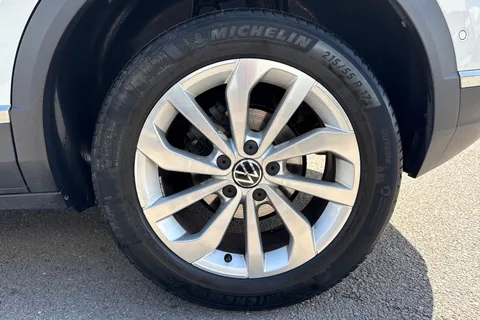 WK22ZGF Volkswagen T-Roc 2.0 TDI 150 EVO Style 5dr DSG ⭐1 Year VW Warranty⭐ Thumbnail #11