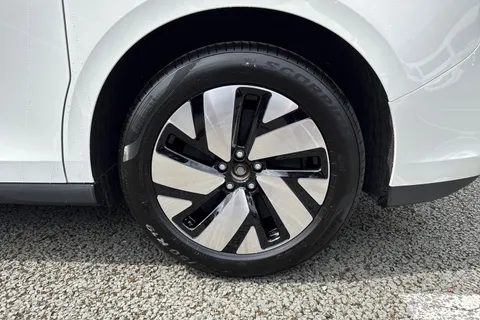 CX75HXL Volkswagen Id. Buzz Cargo Pro 79kWh Commerce Panel Van 5dr Electric Auto 4Motion (340 ps) Thumbnail #11