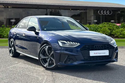 Audi A4 Black Edition 35 TFSI 150 PS S tronic