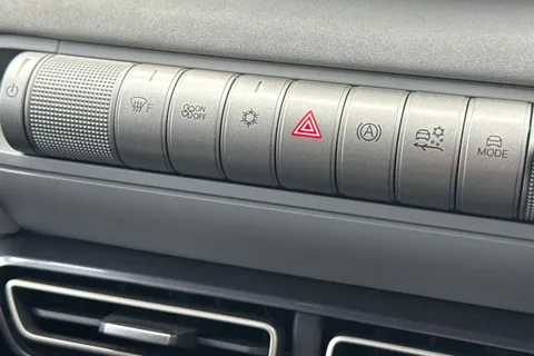 42 of 48 for BYD DOLPHIN SURF 65kW Active 30kWh 5dr Auto