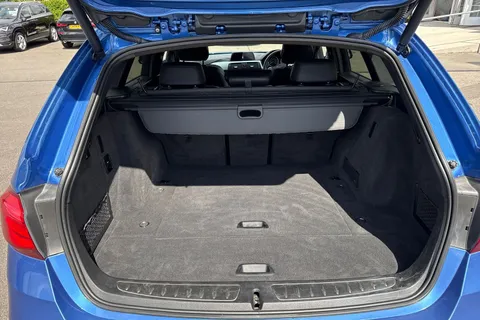 DC18KRZ BMW 3 Series 2.0 320d M Sport Shadow Edition Touring Auto Euro 6 (s/s) 5dr Thumbnail #7