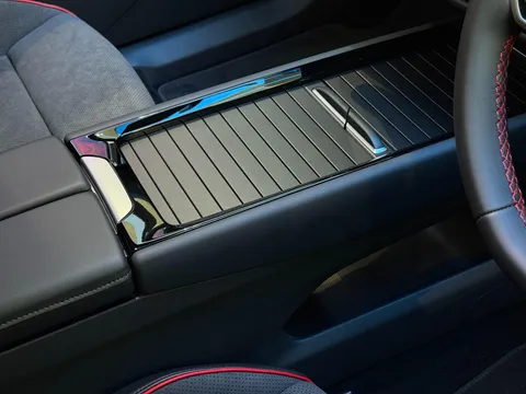  Volkswagen Id.7 GTX 86kWh Plus Tourer Auto 4Motion 5dr Thumbnail #17