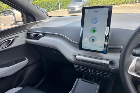 DH25LCJ BYD Dolphin Surf 43.2kWh Boost Auto 5dr Thumbnail #45