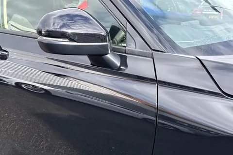 YY73SXW Honda HR-V 1.5 eHEV Elegance 5dr CVT Thumbnail #12