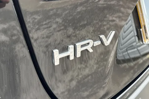 YY73SXW Honda HR-V 1.5 eHEV Elegance 5dr CVT Thumbnail #33