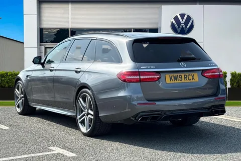 KM19RCX Mercedes-Benz E Class 4.0 E63 V8 BiTurbo AMG S SpdS MCT 4MATIC+ Euro 6 (s/s) 5dr Thumbnail #3