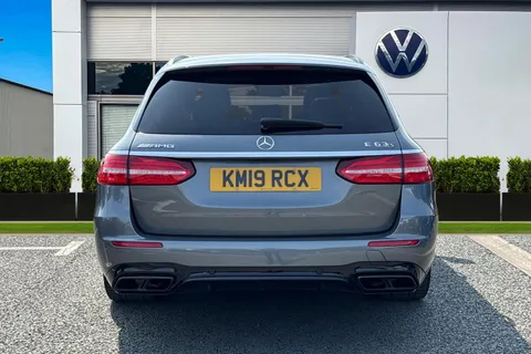 KM19RCX Mercedes-Benz E Class 4.0 E63 V8 BiTurbo AMG S SpdS MCT 4MATIC+ Euro 6 (s/s) 5dr Thumbnail #5