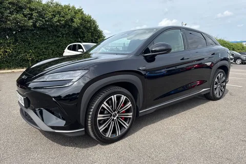 DG25RBU BYD Sealion 7 82.5kWh Design Auto AWD 5dr Thumbnail #28