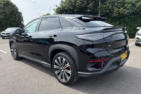 DG25RBU BYD Sealion 7 82.5kWh Design Auto AWD 5dr Thumbnail #31