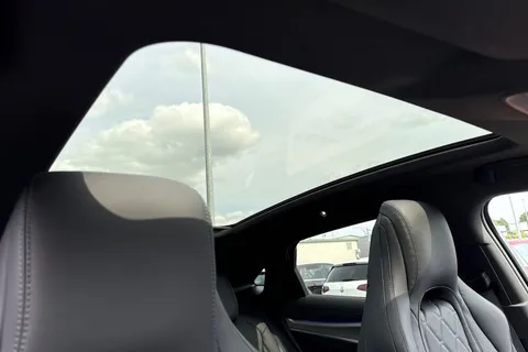 DG25RBU BYD Sealion 7 82.5kWh Design Auto AWD 5dr Thumbnail #40