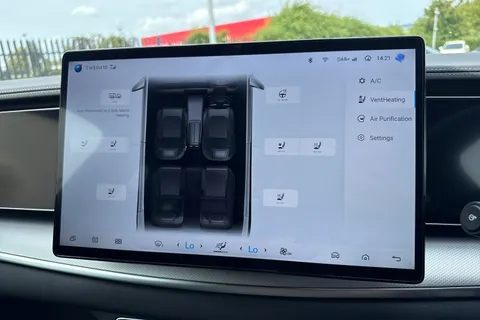 DG25RBU BYD Sealion 7 82.5kWh Design Auto AWD 5dr Thumbnail #57