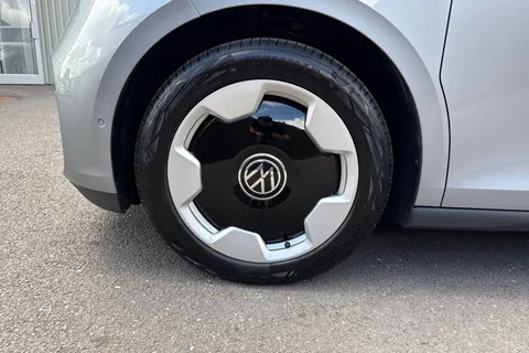 CX75HZJ Volkswagen ID. Buzz Pro 79kWh Life MPV 5dr Electric Auto (SWB, 5Seat) (286 ps) Thumbnail #10