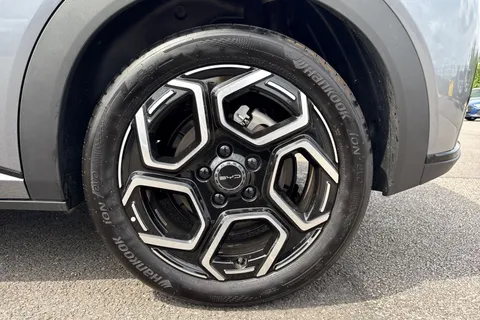 DF25HJY BYD Dolphin 44.9kWh Boost Auto 5dr Thumbnail #24