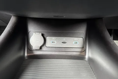 DF25HJY BYD Dolphin 44.9kWh Boost Auto 5dr Thumbnail #57