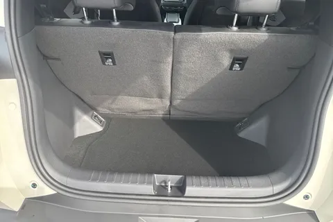  BYD Dolphin Surf 43.2kWh Boost Auto 5dr Thumbnail #10