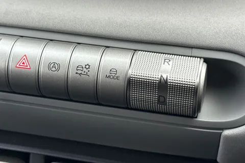  BYD Dolphin Surf 43.2kWh Boost Auto 5dr Thumbnail #20