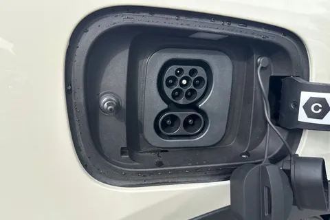  BYD Dolphin Surf 43.2kWh Boost Auto 5dr Thumbnail #32