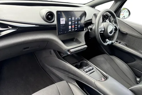 DG25PYA BYD Dolphin 60.48kWh Comfort Auto 5dr Thumbnail #9