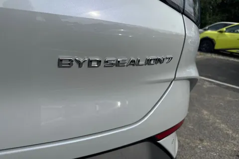 BYD Sealion 7 82.5kWh Comfort Auto 5dr Thumbnail #28
