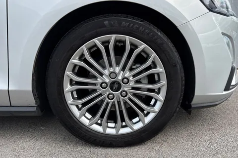 ST20BVN Ford Focus 1.5 EcoBlue Titanium X Auto Euro 6 (s/s) 5dr Thumbnail #11