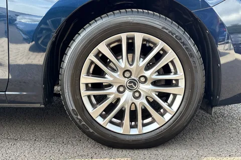 MF22XPC Mazda Mazda2 1.5 e-SKYACTIV G MHEV MHEV GT Sport Euro 6 (s/s) 5dr Thumbnail #7