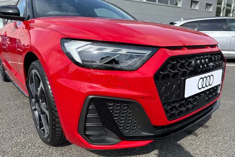 Audi A1 1.0 TFSI 25 Black Edition Sportback Euro 6 (s/s) 5dr Thumbnail #9