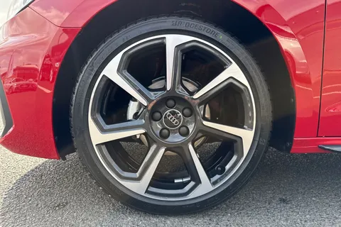 Audi A1 1.0 TFSI 25 Black Edition Sportback Euro 6 (s/s) 5dr Thumbnail #10