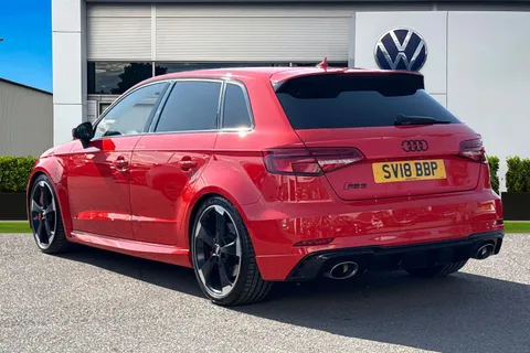SV18BBP Audi RS 3 2.5 TFSI Sportback S Tronic quattro Euro 6 (s/s) 5dr Thumbnail #3