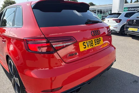 SV18BBP Audi RS 3 2.5 TFSI Sportback S Tronic quattro Euro 6 (s/s) 5dr Thumbnail #8